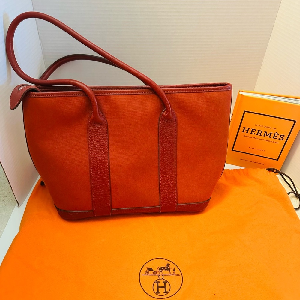 #283 Hermes Garden Party Shoulder Bag with Classic Design